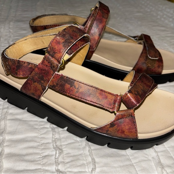 Alegria Henna 7764 Sandal print size 41 adjustable strap - Picture 2 of 8
